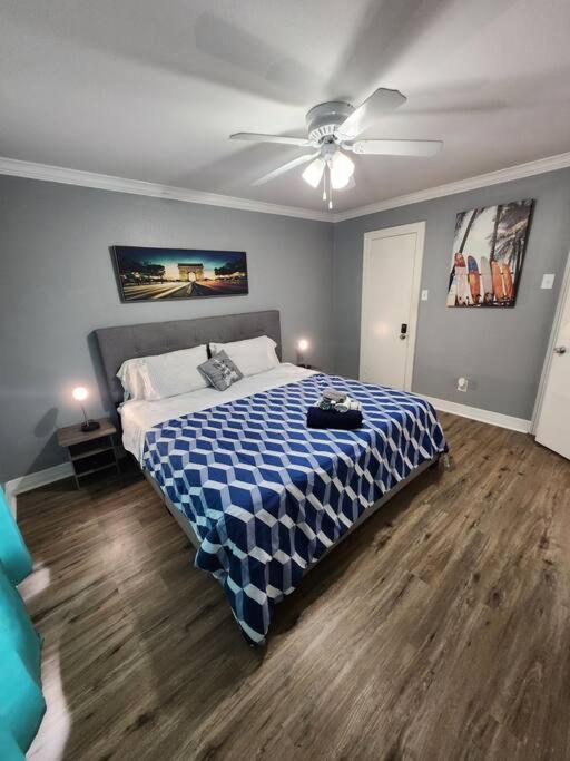 Blue Shark *E2* @ Midtown 1Br King Suite Houston Exteriör bild