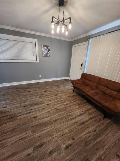 Blue Shark *E2* @ Midtown 1Br King Suite Houston Exteriör bild